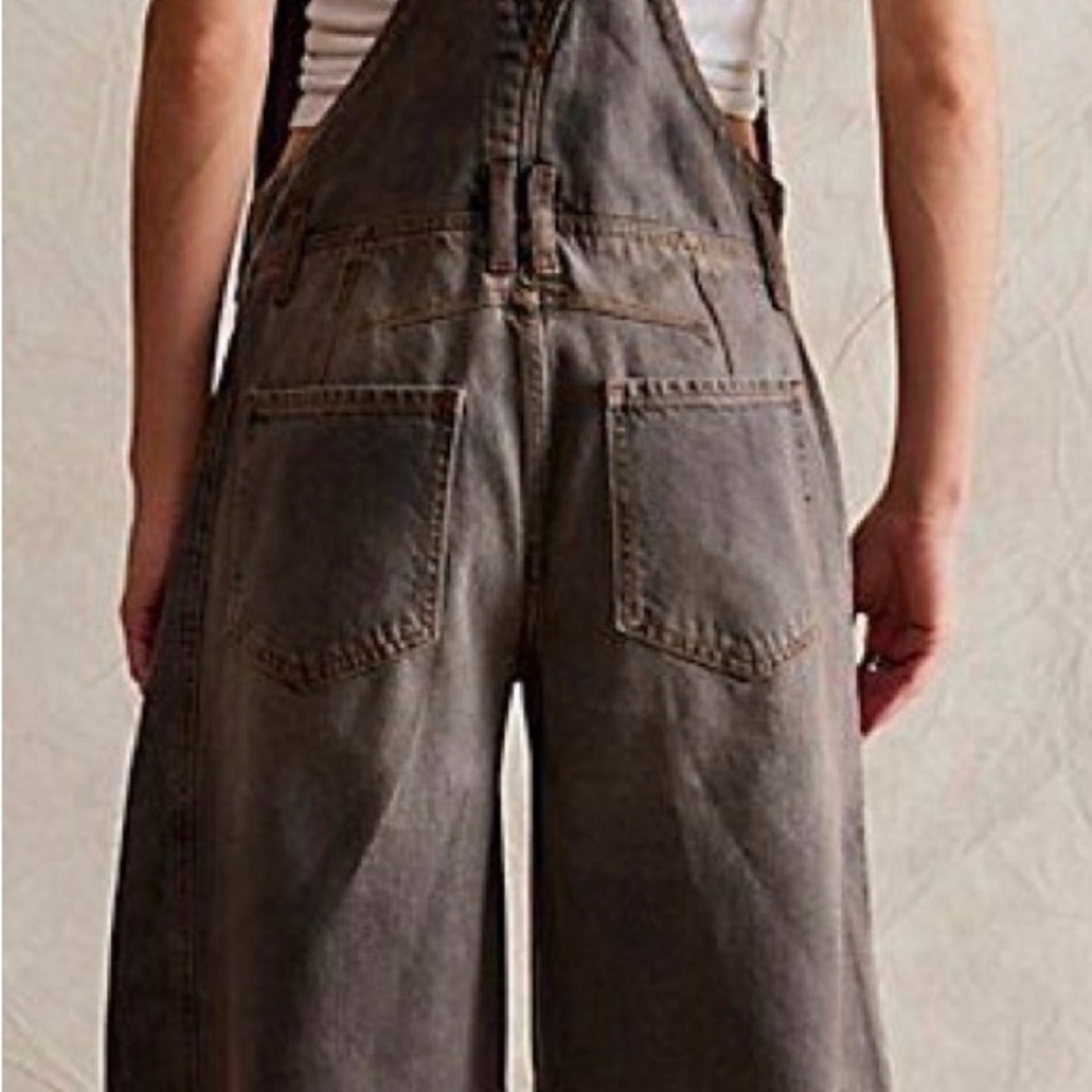 NWOT Free People Charcoal Overalls - Picture 2 of 4